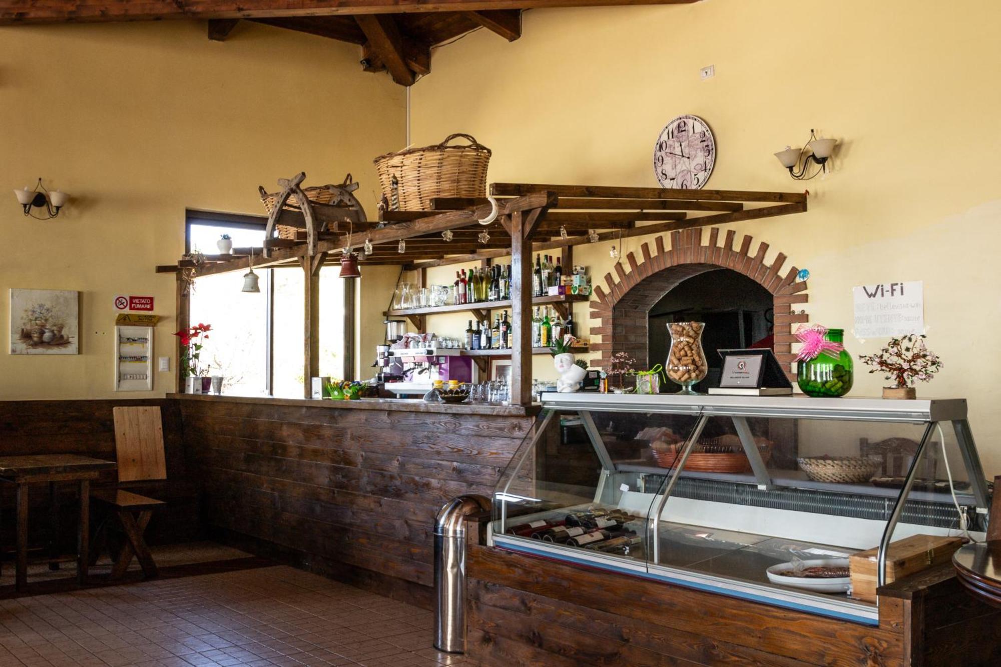 Agriturismo Pinelli Plataci Eksteriør bilde