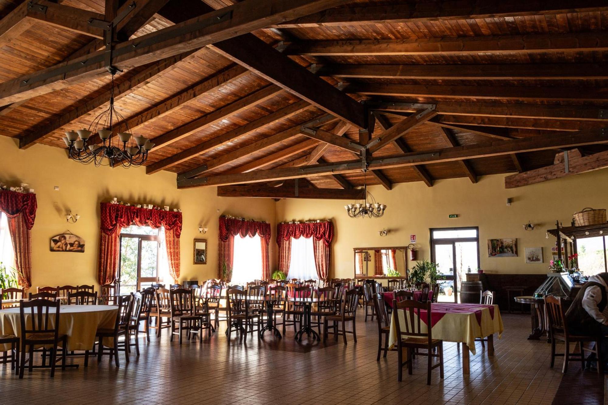 Agriturismo Pinelli Plataci Eksteriør bilde