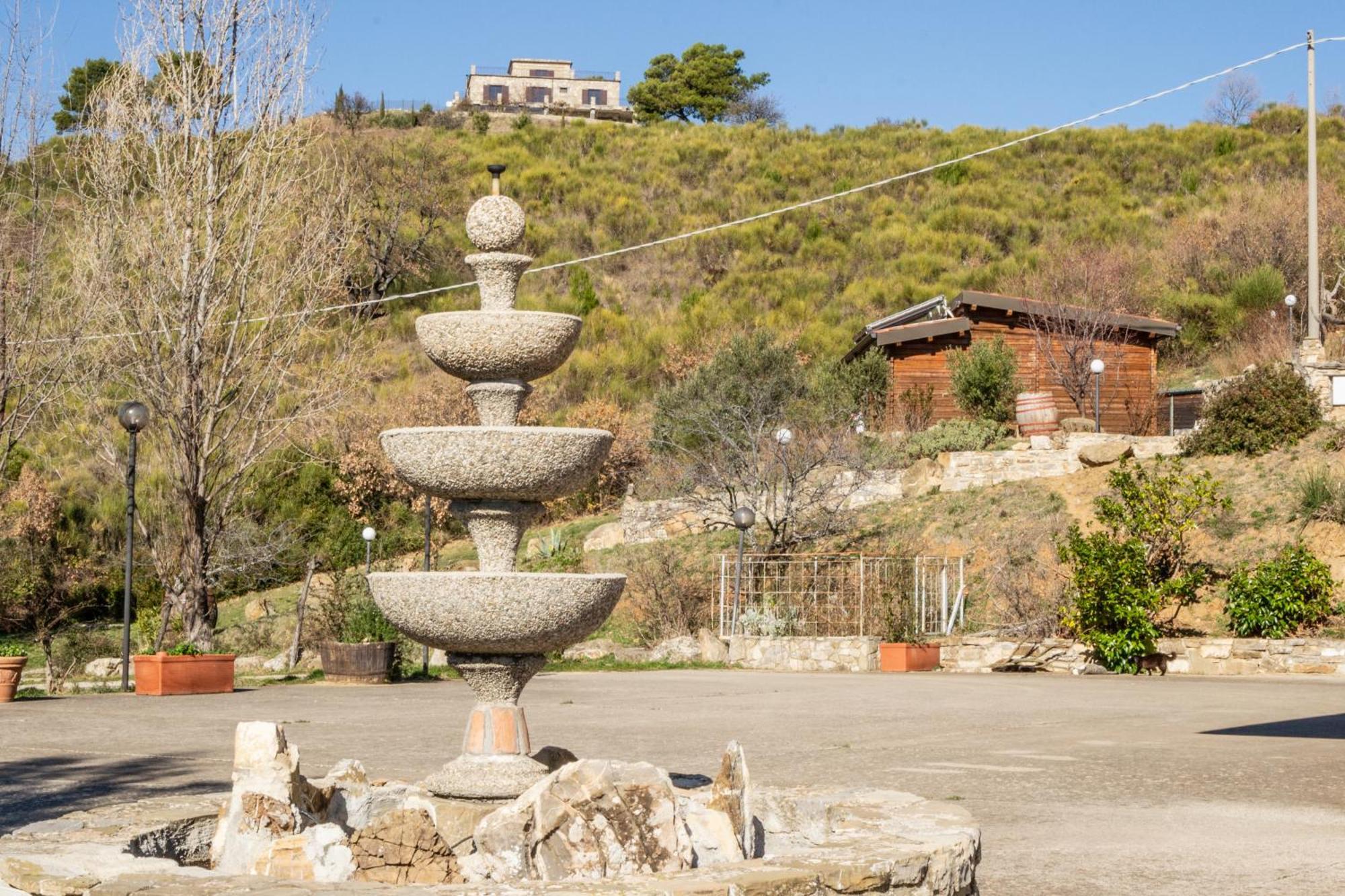 Agriturismo Pinelli Plataci Eksteriør bilde