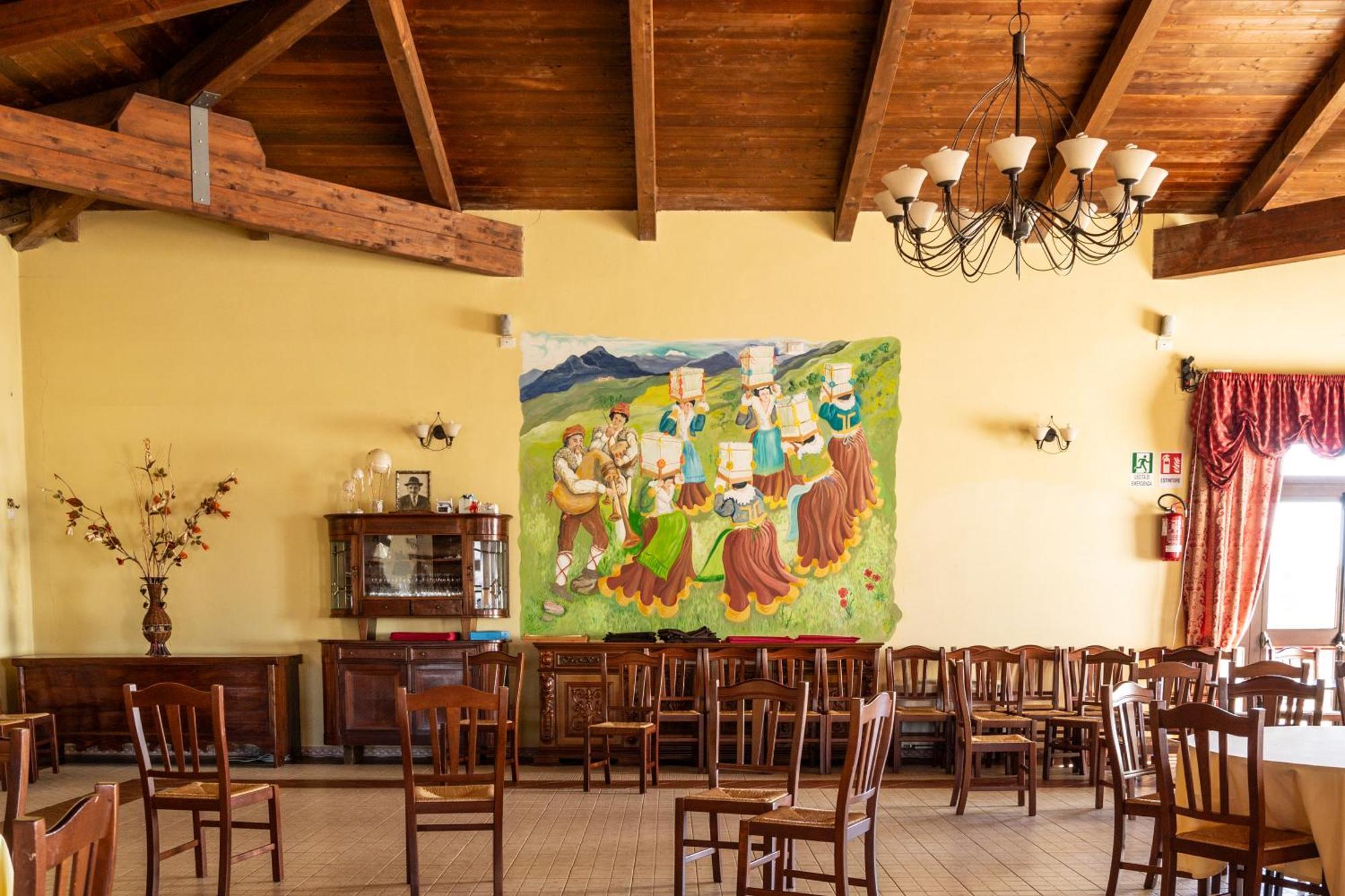 Agriturismo Pinelli Plataci Eksteriør bilde