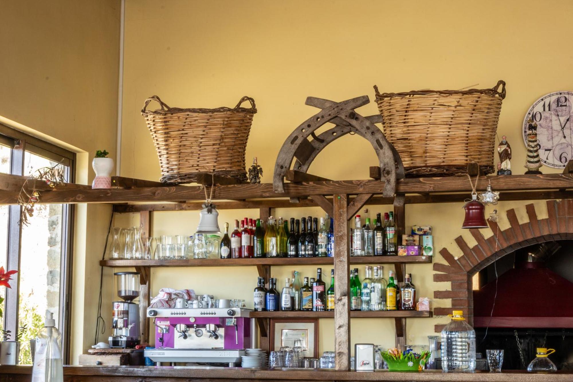 Agriturismo Pinelli Plataci Eksteriør bilde