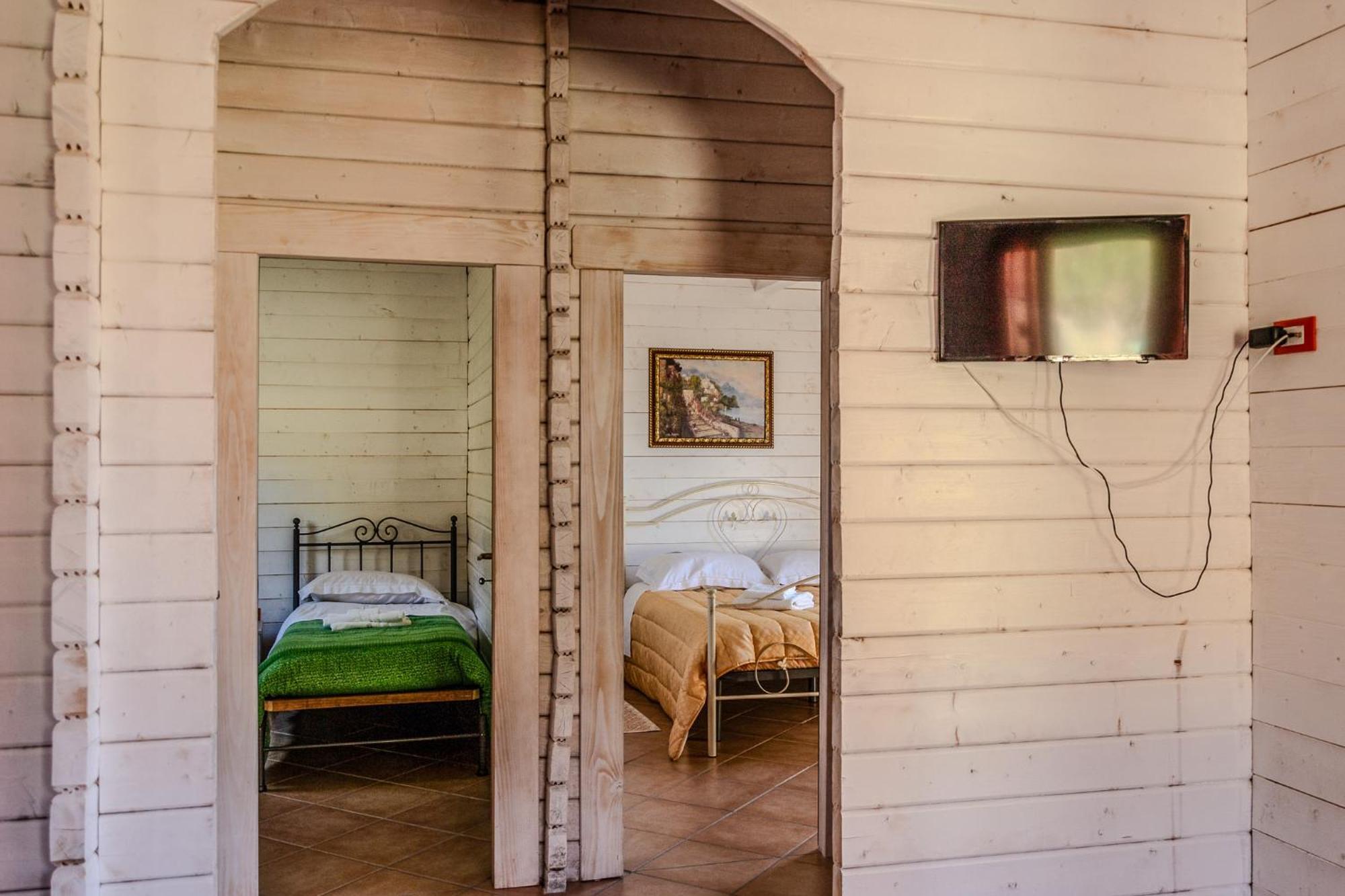Agriturismo Pinelli Plataci Eksteriør bilde